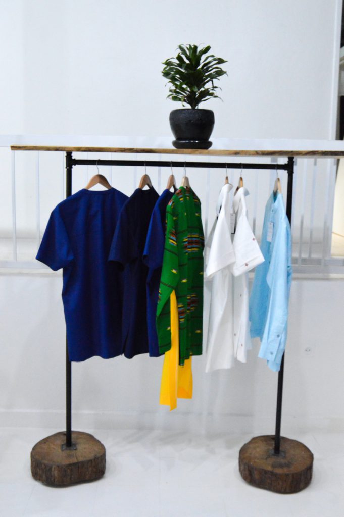 ubrania dla dziecka w wieku szkolnym